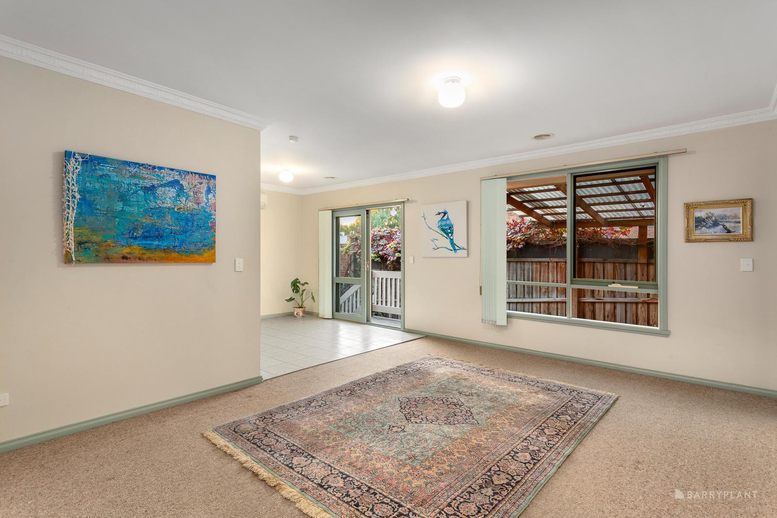 2/8 Raglan Road, Research, VIC 3095, Research - Thumbnail 2