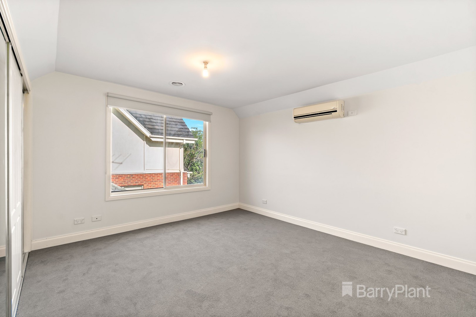2/8 Roger Street, Doncaster East, VIC 3109, Doncaster East - Thumbnail 7