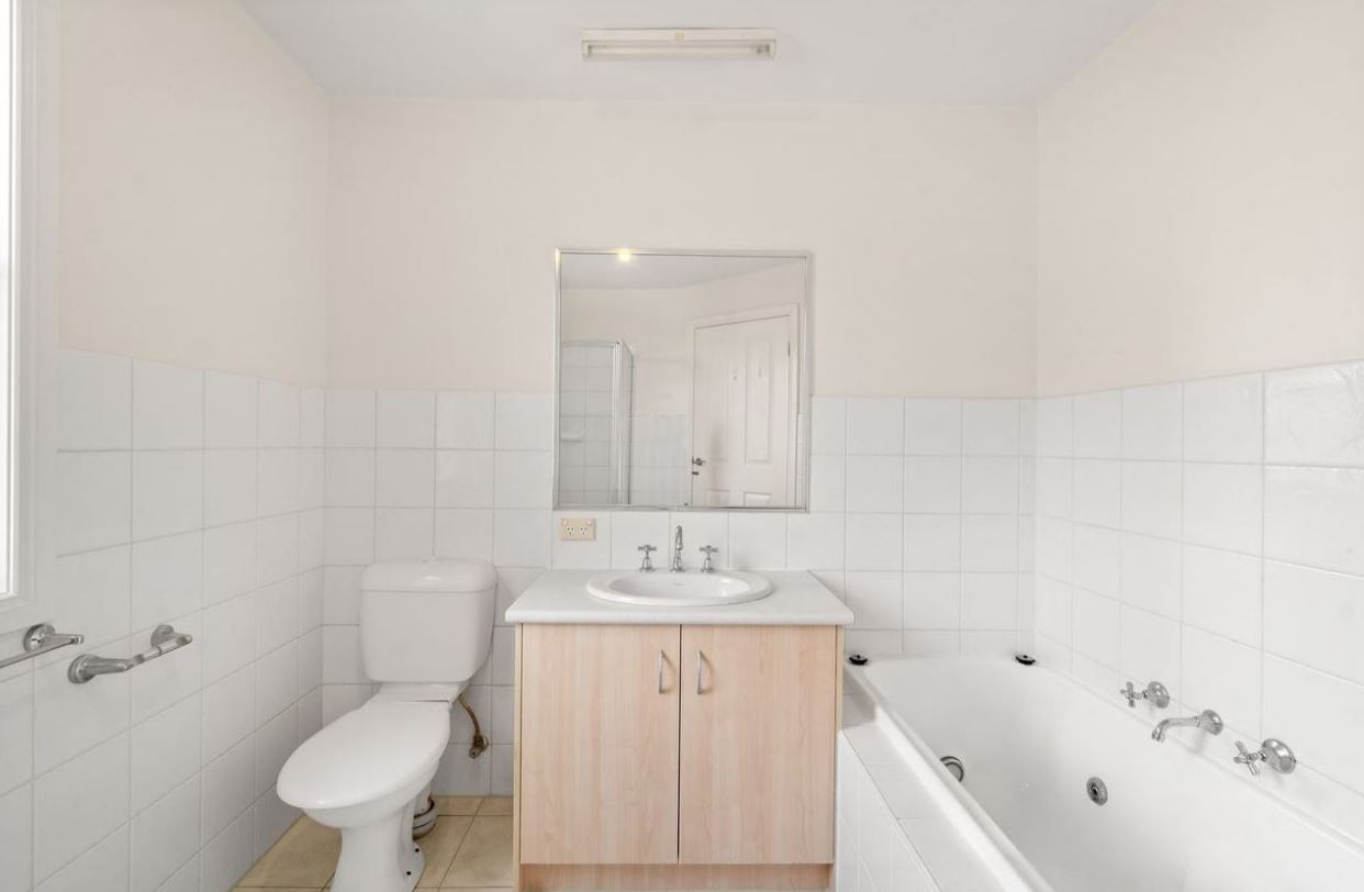 2/8 Roger Street, Doncaster East, VIC 3109, Doncaster East - Thumbnail 7