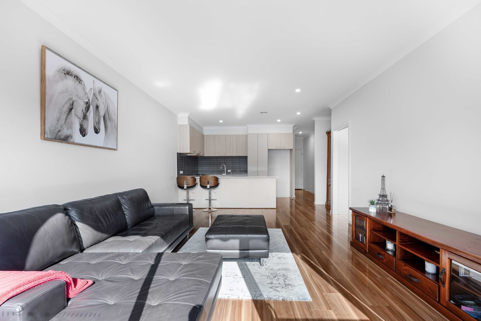 2/8 Shirley Street, St Albans, VIC 3021, St Albans - Thumbnail 3