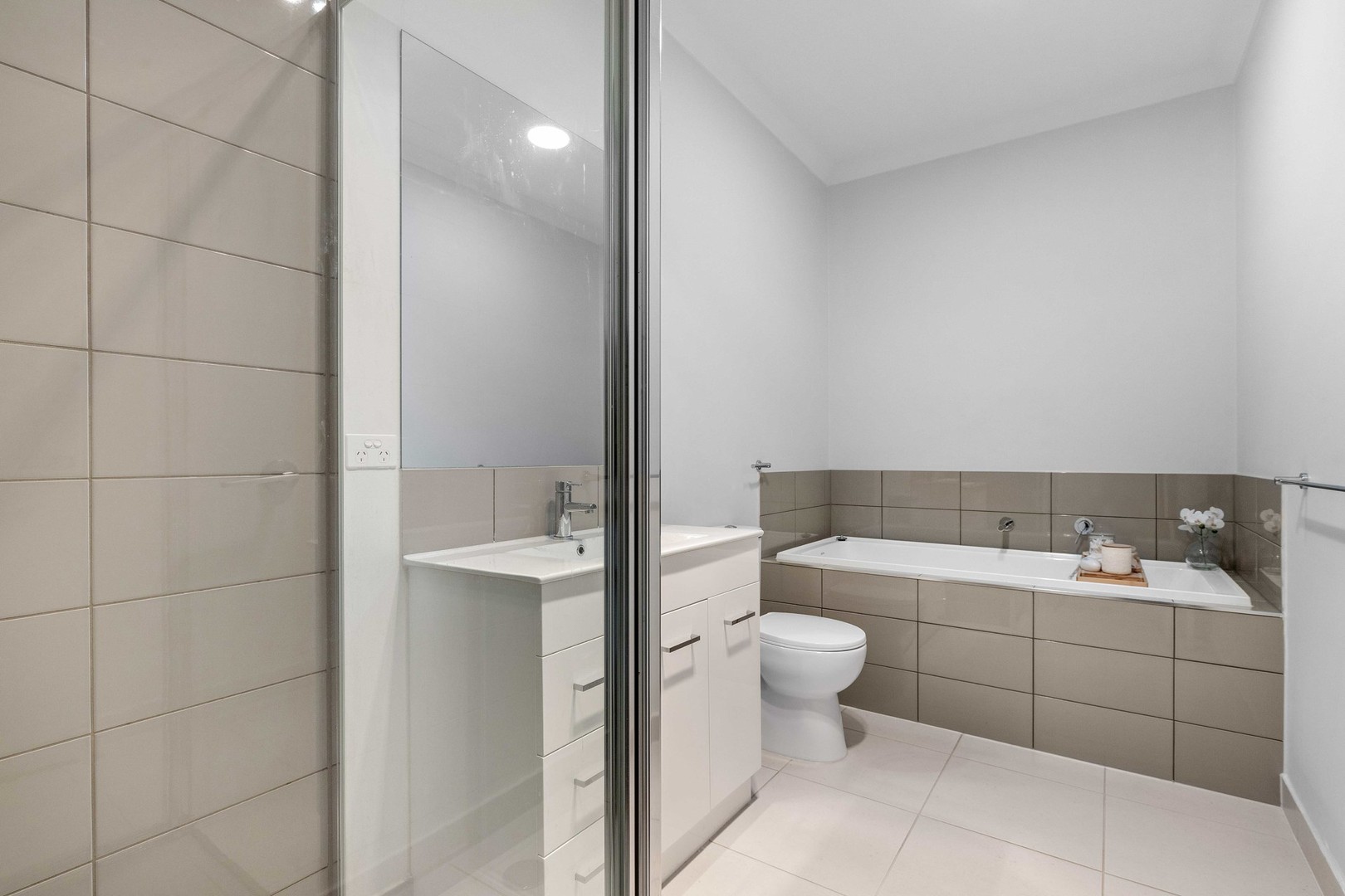 2/8 Shirley Street, St Albans, VIC 3021, St Albans - Thumbnail 7