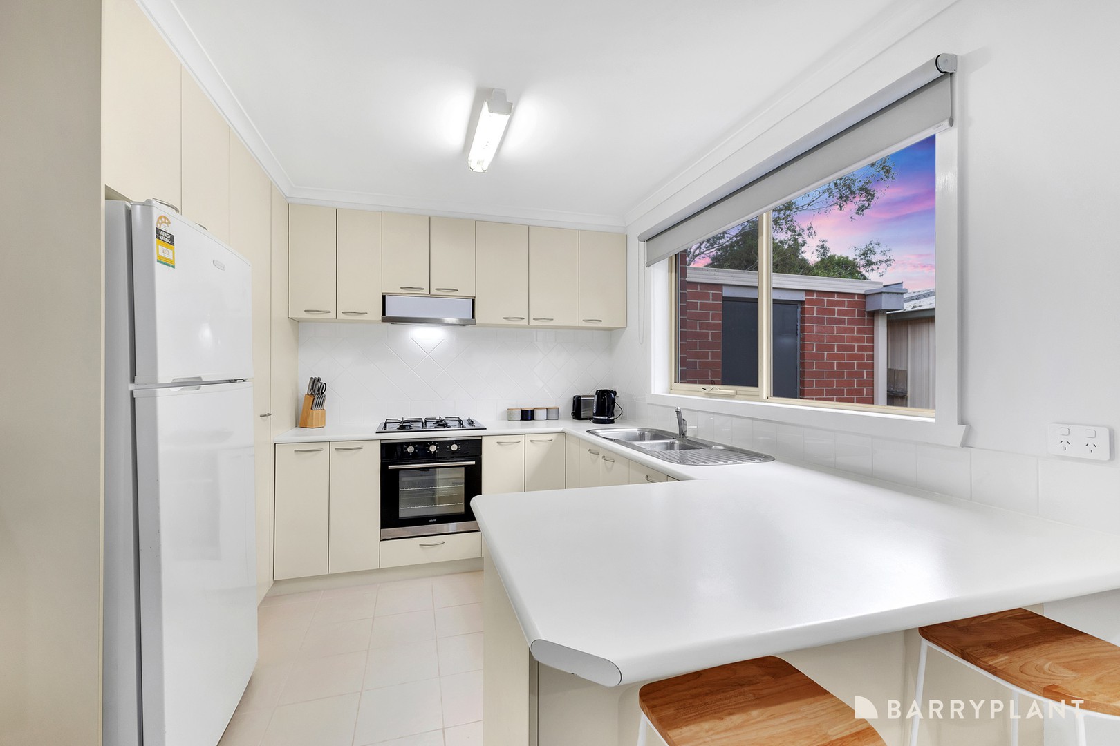 2/8 Sinclair Road, Bayswater, VIC 3153, Bayswater - Thumbnail 5