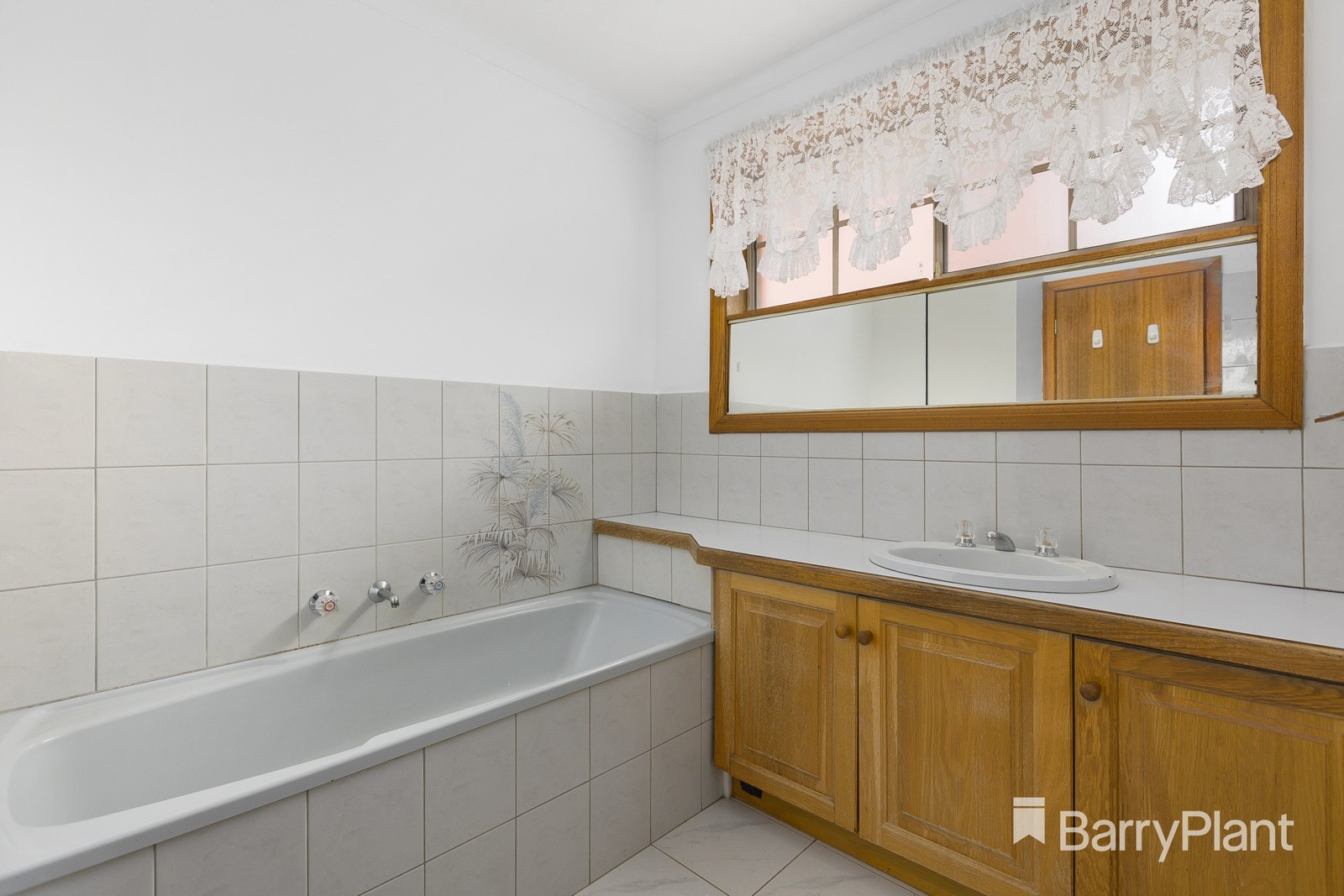 2/8 Tourmaline Crescent, Wheelers Hill, VIC 3150, Wheelers Hill - Thumbnail 6