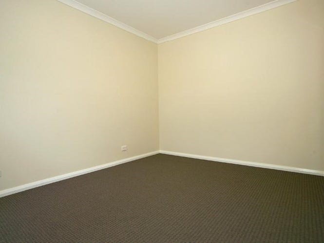 2/8 Valerie Street, Noble Park, VIC 3174, Noble Park - Thumbnail 7