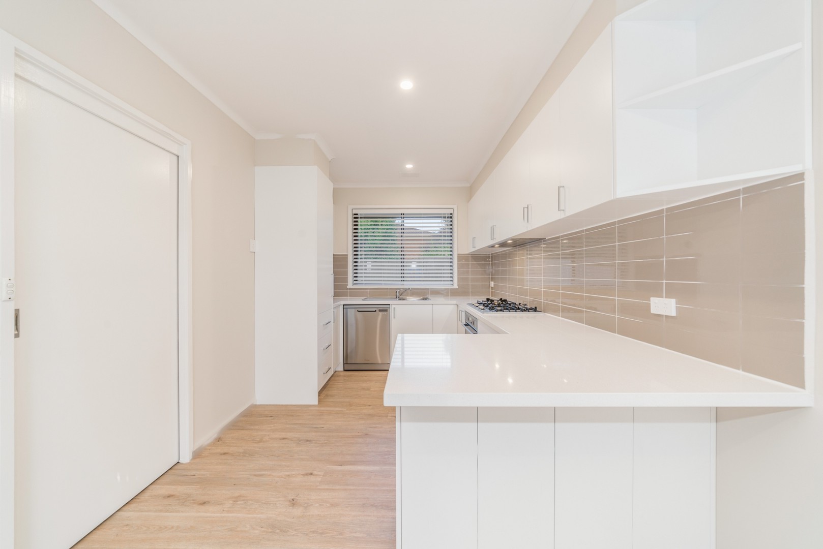 2/8 Westminster Street, Balwyn, VIC 3103, Balwyn - Thumbnail 3