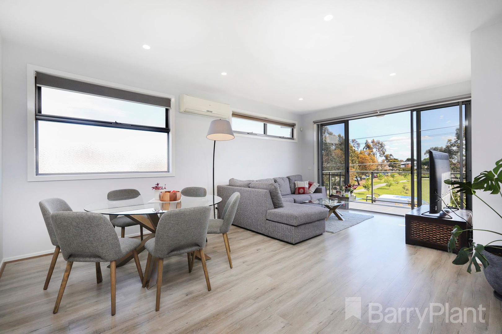 2/8 Whittaker StreetMaidstone, VIC 3012, Maidstone - Thumbnail 7