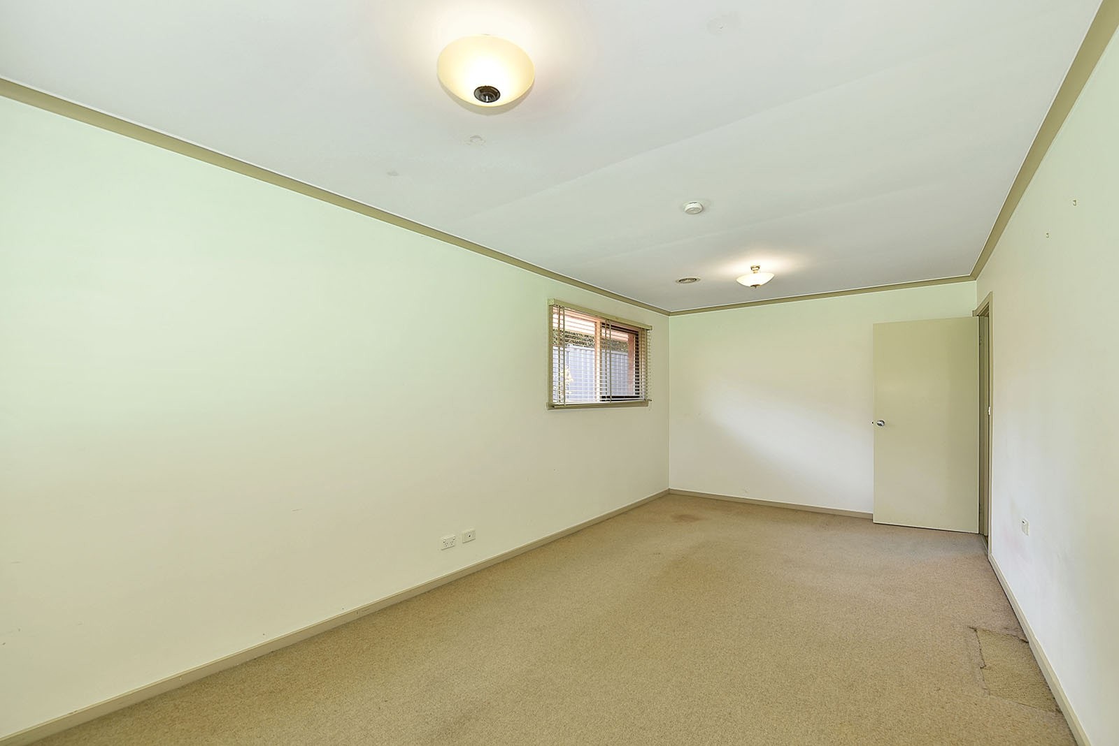 2/8 Woodvale Grove, Essendon, VIC 3040, Essendon - Thumbnail 4