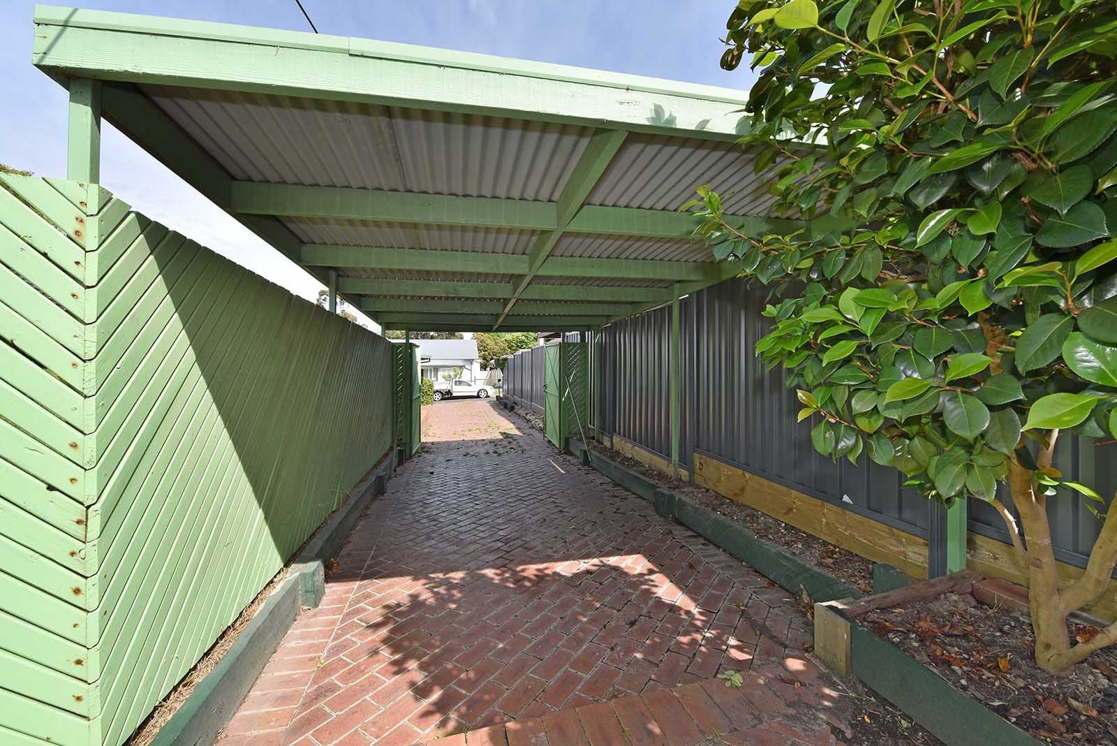 2/8 Woodvale Grove, Essendon, VIC 3040, Essendon - Thumbnail 5