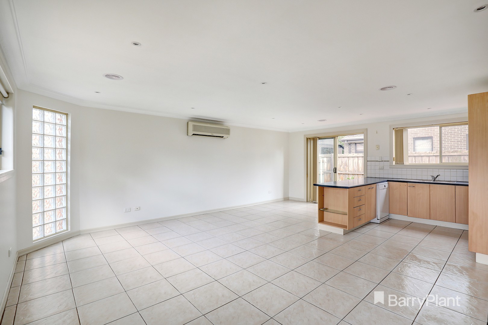 2/8 York Street, Glenroy, VIC 3046, Glenroy - Thumbnail 5