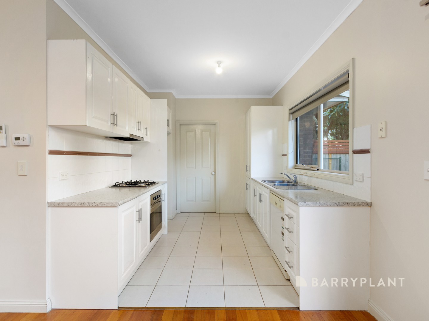 2/80 Sheppard Drive, Scoresby, VIC 3179, Scoresby - Thumbnail 2
