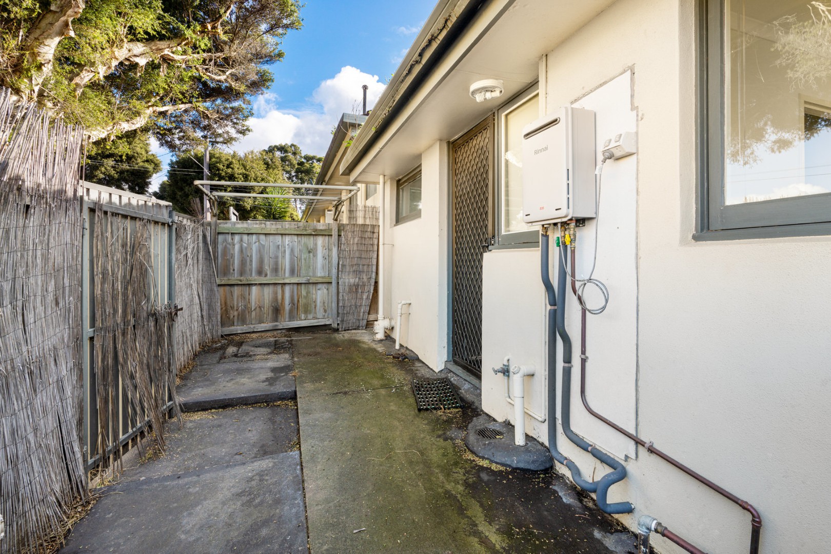 2/81 Heytesbury Street, Herne Hill, VIC 3218, Herne Hill - Thumbnail 7