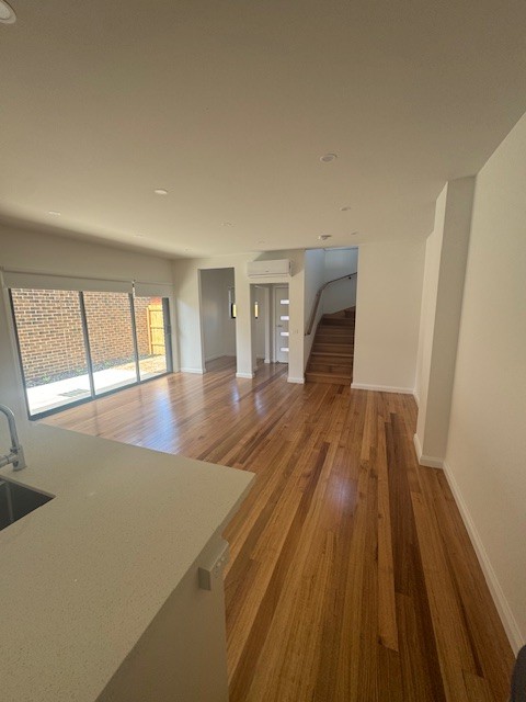 2/81 Leonard Avenue, Glenroy, VIC 3046 - Thumbnail 1 - 02/04/2026