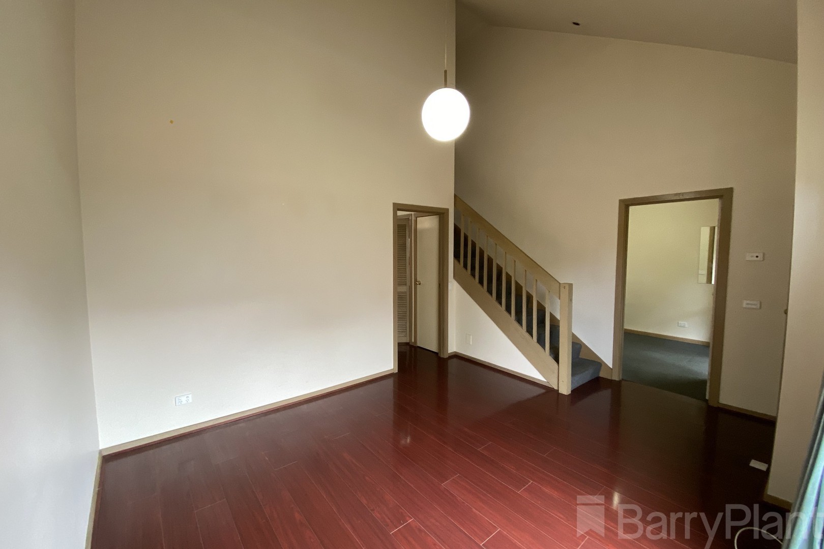 2/810 Warrigal Road, Malvern East, VIC 3145 - Thumbnail 1 - 05/10/2021