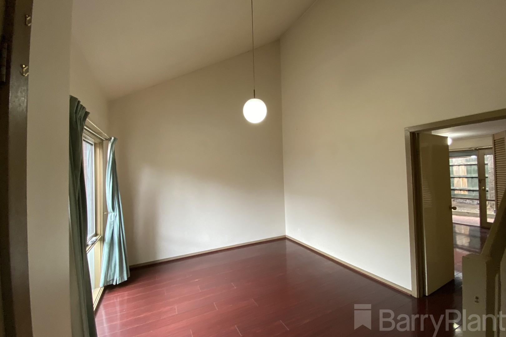 2/810 Warrigal Road, Malvern East, VIC 3145 - Thumbnail 2 - 05/10/2021