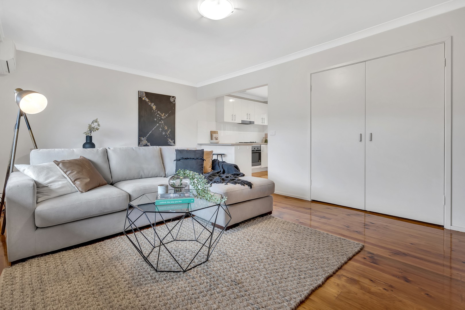 2/82 Henty Street, Reservoir, VIC 3073, Reservoir - Thumbnail 3