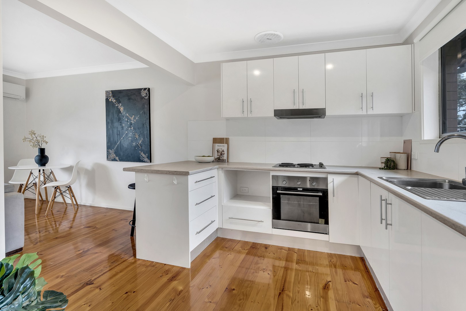 2/82 Henty Street, Reservoir, VIC 3073, Reservoir - Thumbnail 5