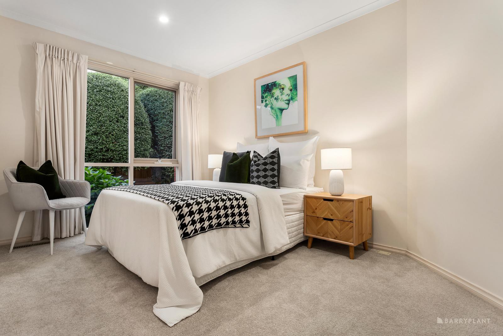2/82 King Street, Doncaster East, VIC 3109, Doncaster East - Thumbnail 2