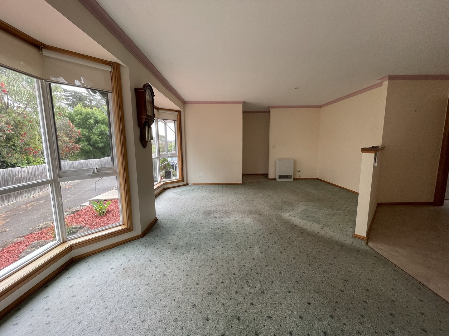 2/84 Station Street, Sunbury, VIC 3429 - Thumbnail 2 - 25/11/2021