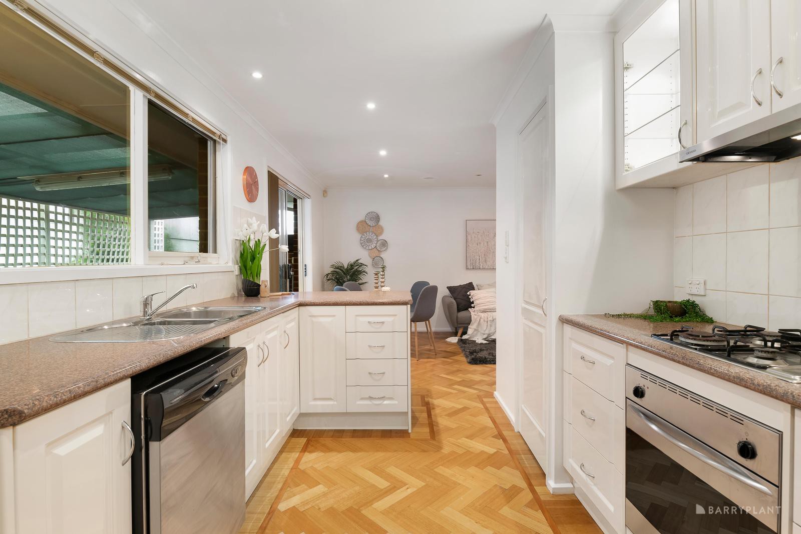 2/876 Doncaster Road, Doncaster East, VIC 3109, Doncaster East - Thumbnail 4