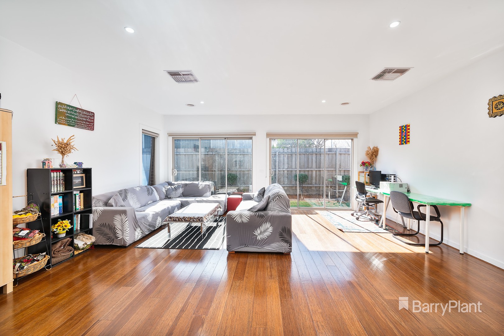 2/88 View Street, Glenroy, VIC 3046, Glenroy - Thumbnail 2