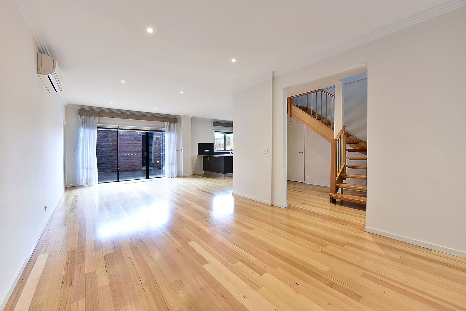 2/88A Cooper St, Essendon, VIC 3040 - Thumbnail 1 - 07/08/2026