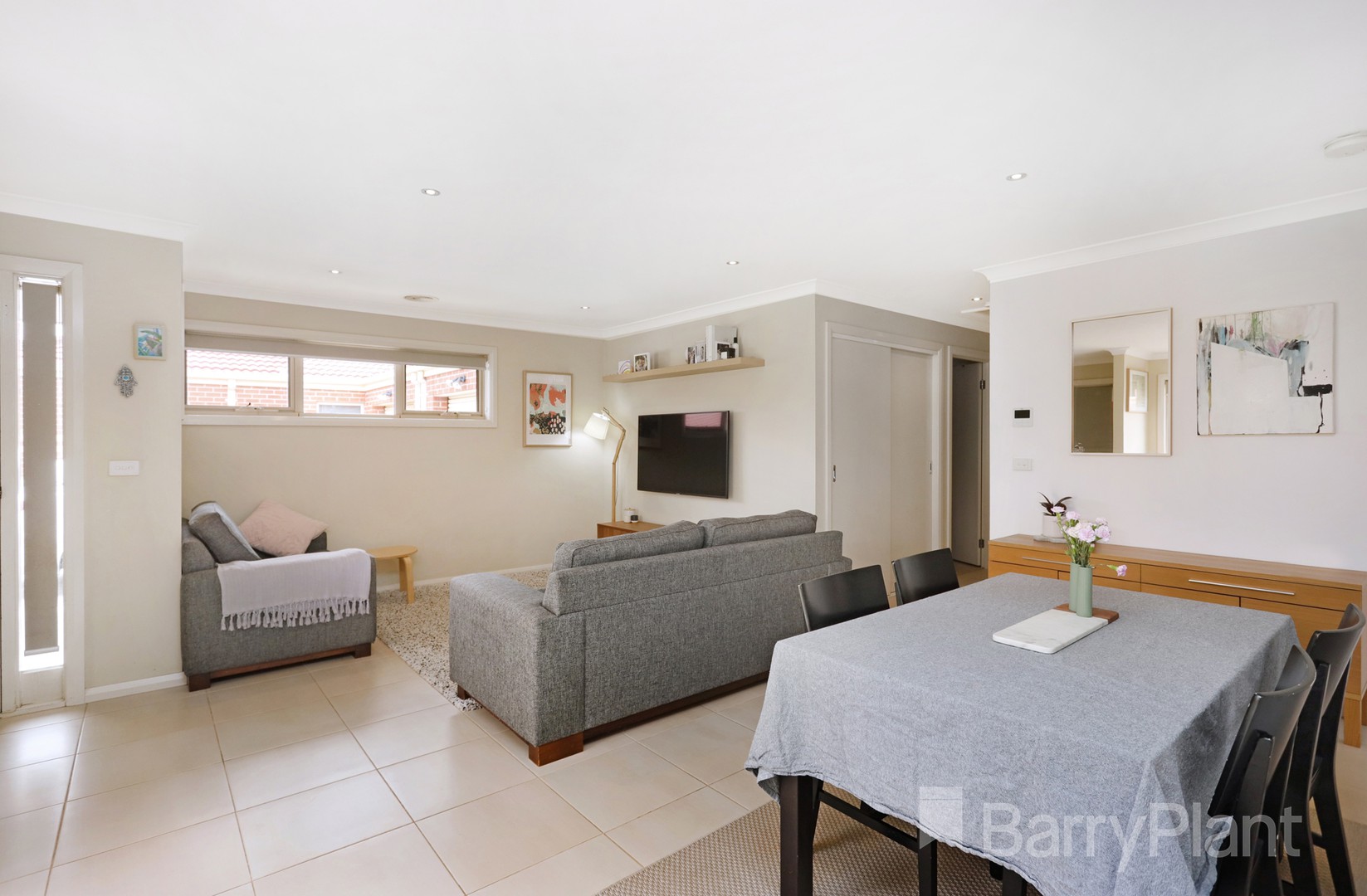 2/89 Quinn Street, Deer Park, VIC 3023, Deer Park - Thumbnail 3