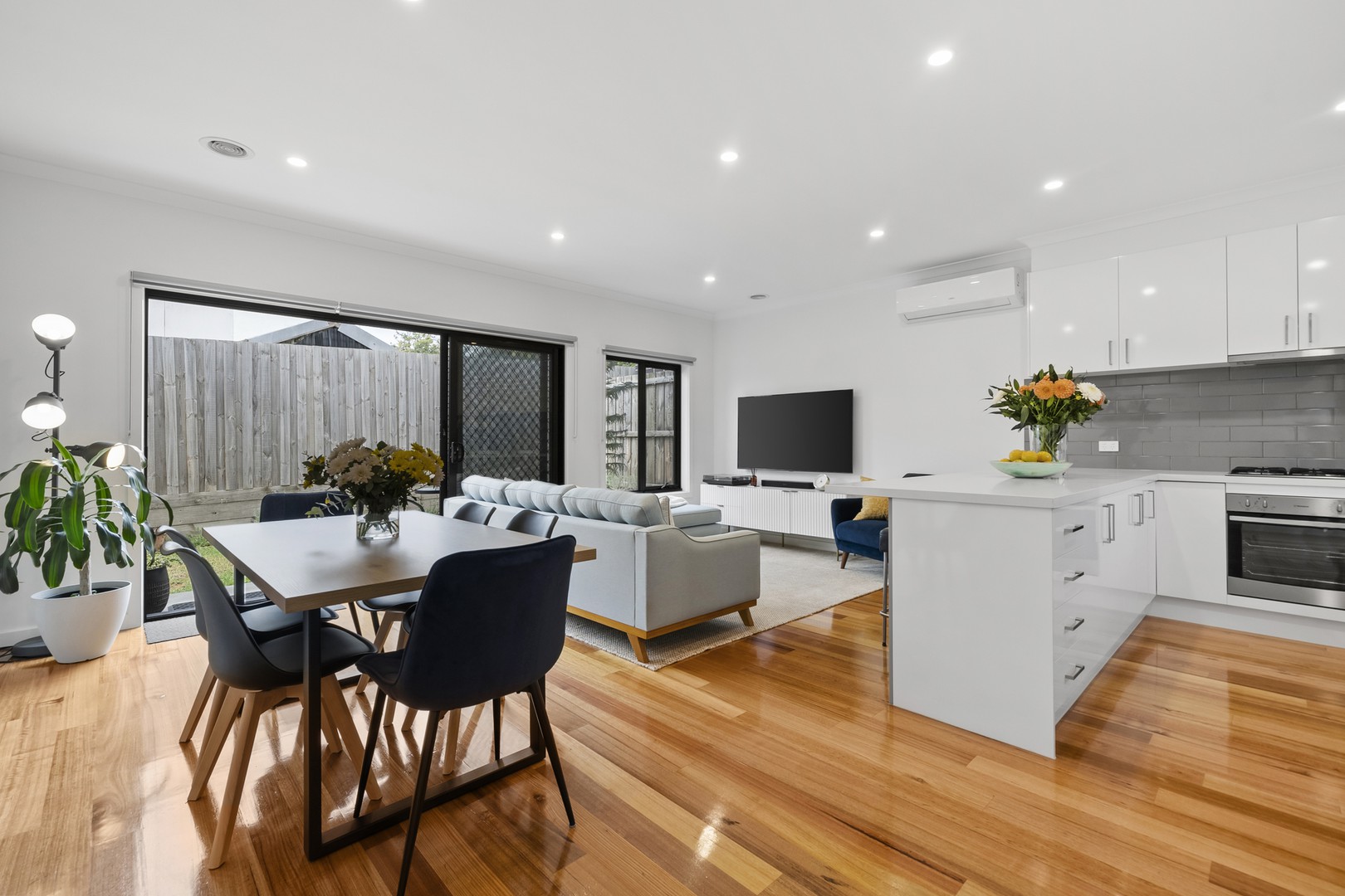 2/9 Delaware Street, Reservoir, VIC 3073 - Thumbnail 2 - 23/04/2024