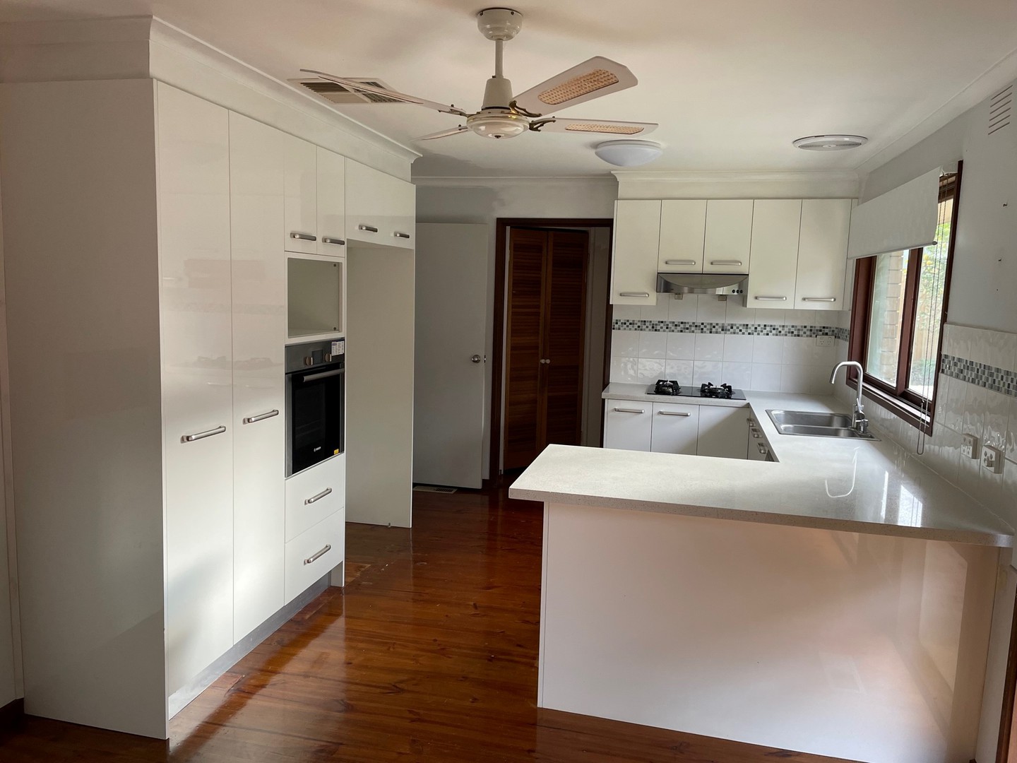 2/9 Ferguson Street, Mitcham, VIC 3132, Mitcham - Thumbnail 2