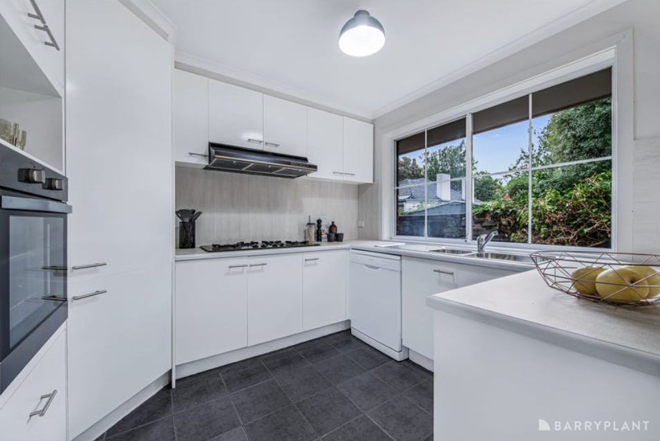 2/9 Ford Street, Ringwood, VIC 3134, Ringwood - Thumbnail 4