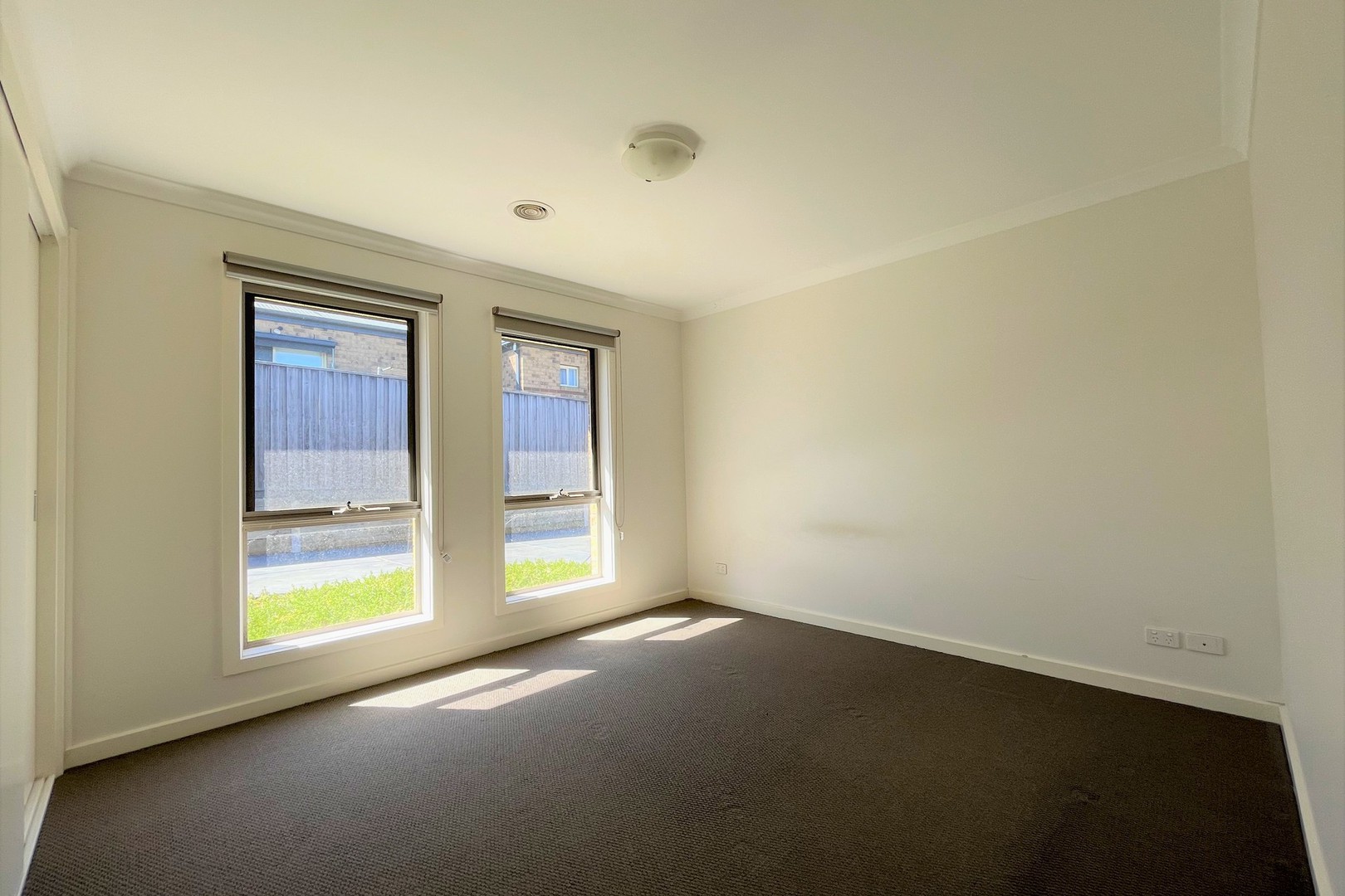 2/9 Lampard Road, Drouin, VIC 3818, Drouin - Thumbnail 4