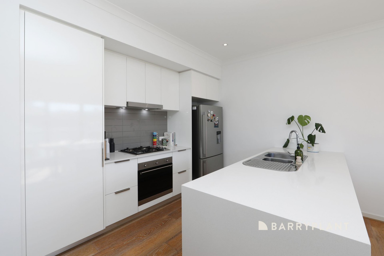 2/9 Luton Court, Rowville, VIC 3178 - Thumbnail 2 - 27/04/2026