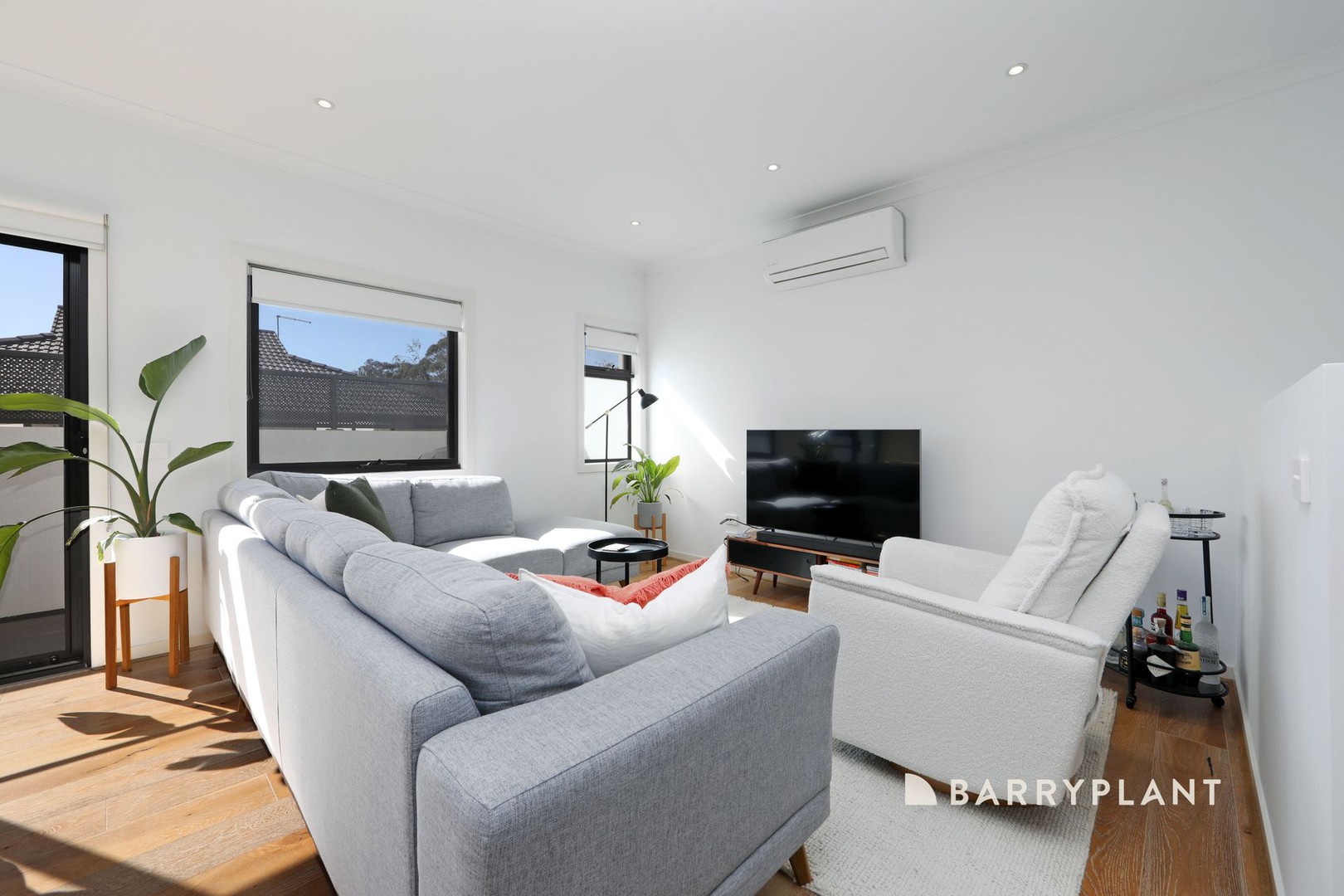 2/9 Luton Court, Rowville, VIC 3178, Rowville - Thumbnail 4