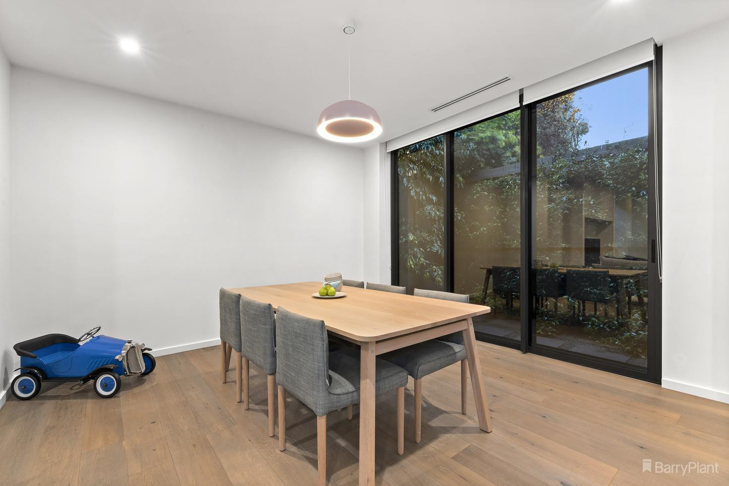 2/9 Morris Street, Doncaster, VIC 3108, Doncaster - Thumbnail 6