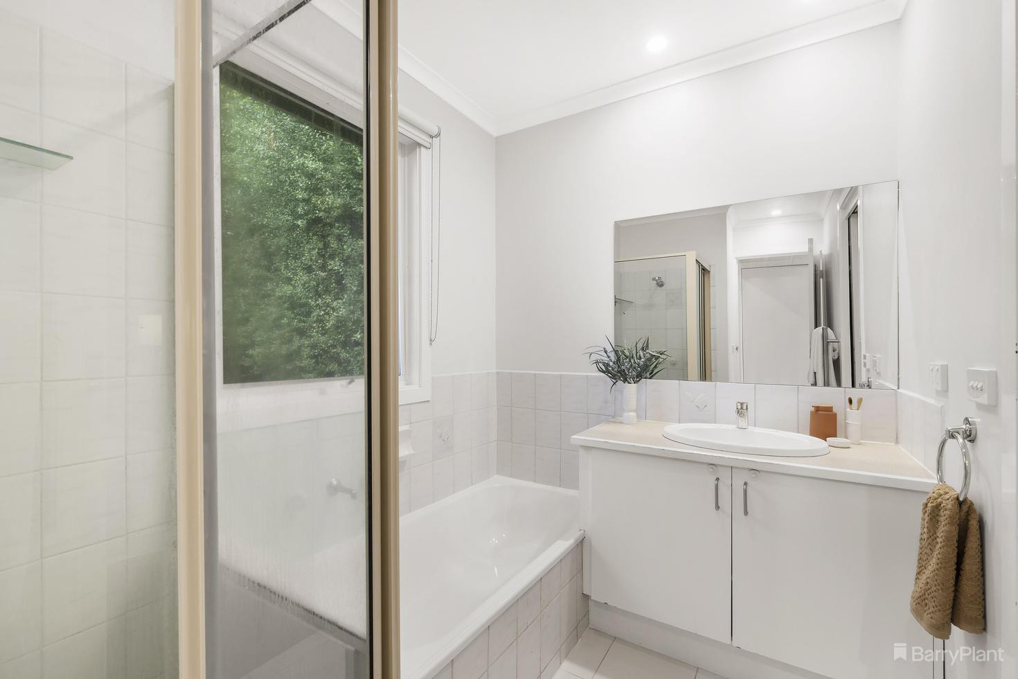 2/9 Paton Street, Montmorency, VIC 3094, Montmorency - Thumbnail 6