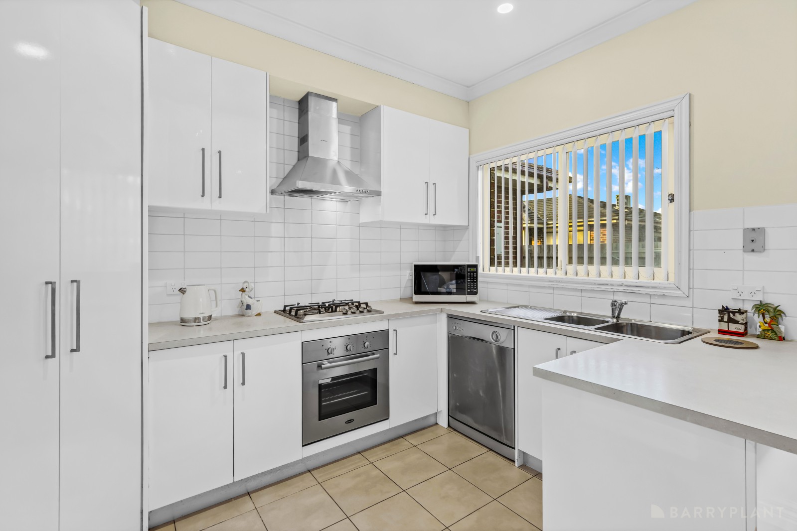 2/9 Rutherglen Street, Noble Park, VIC 3174, Noble Park - Thumbnail 4