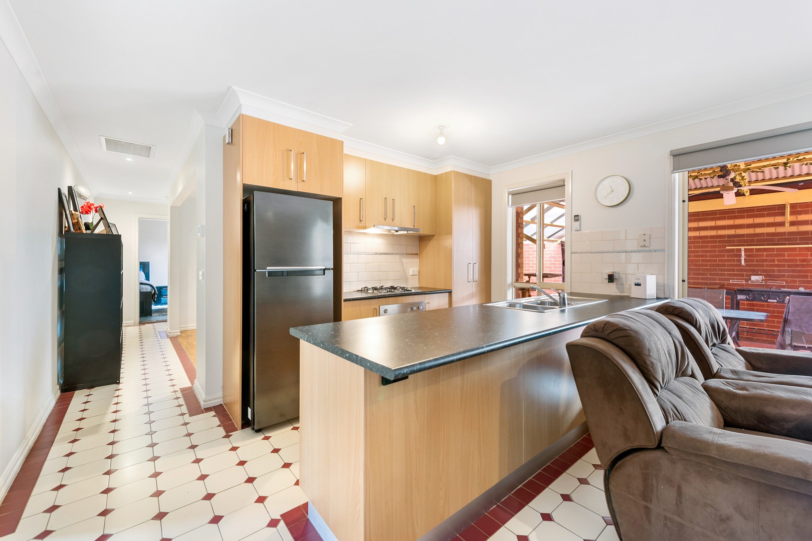 2/9 Sayvel Close, Hillside, VIC 3037, Hillside - Thumbnail 4