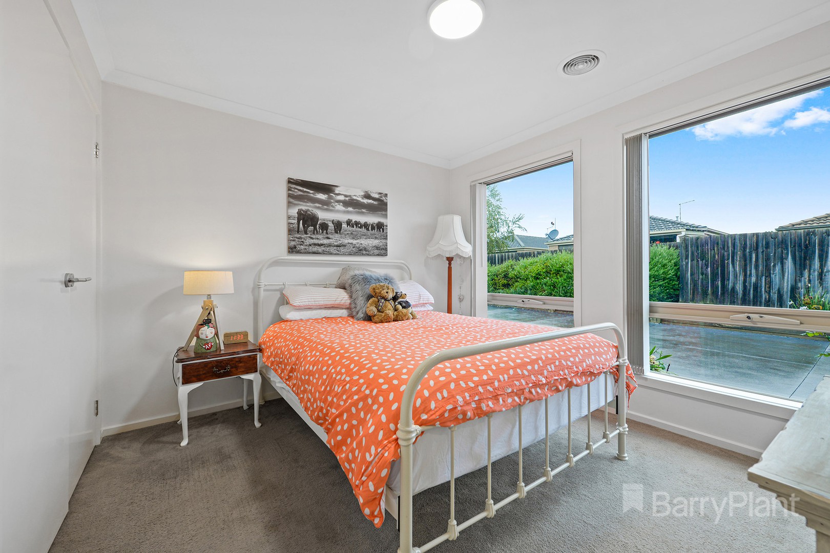 2/9 Shakespeare Court, Drouin, VIC 3818 - Thumbnail 2 - 21/04/2022