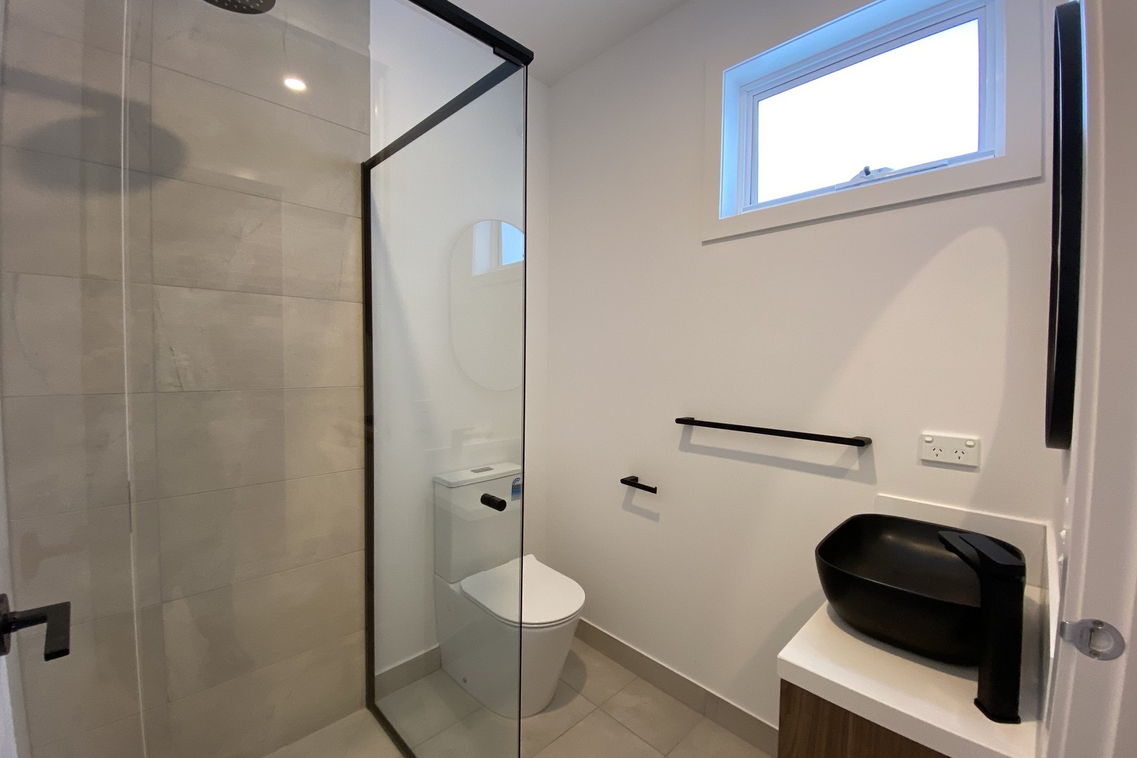 2/9 Smith Street, Reservoir, VIC 3073, Reservoir - Thumbnail 8