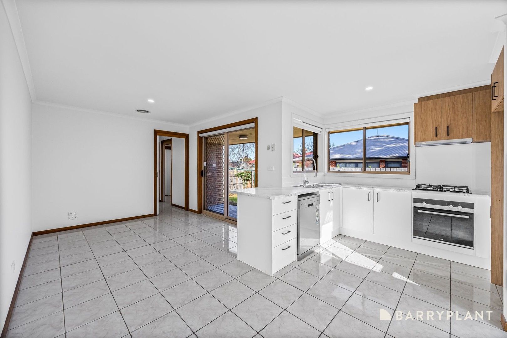 2/9 Watt Street, Sunshine, VIC 3020, Sunshine - Thumbnail 4