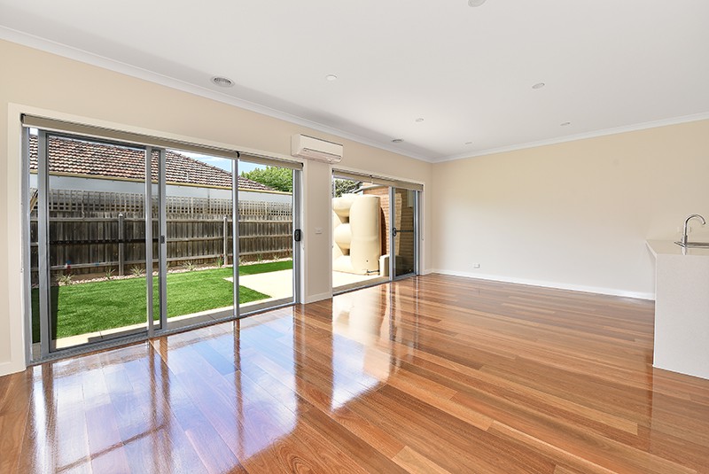 2/90 Clydesdale Rd, Airport West, VIC 3042, Airport West - Thumbnail 2