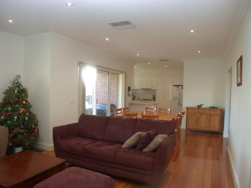 2/915 Doncaster Road, Doncaster East, VIC 3109, Doncaster East - Thumbnail 4