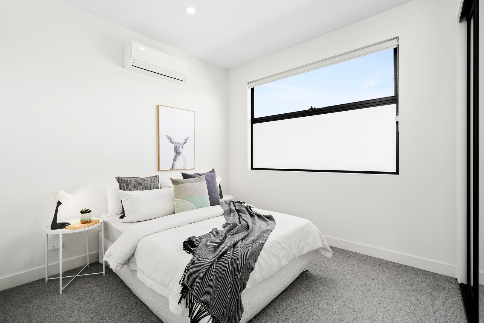 2/92 Bowes  Avenue, Airport West, VIC 3042, Airport West - Thumbnail 8