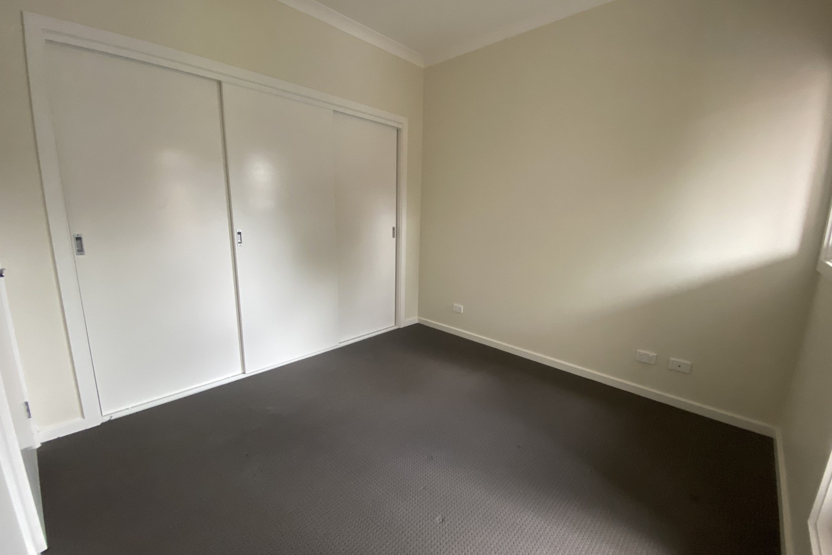 2/92 Delaware Street, Reservoir, VIC 3073, Reservoir - Thumbnail 2