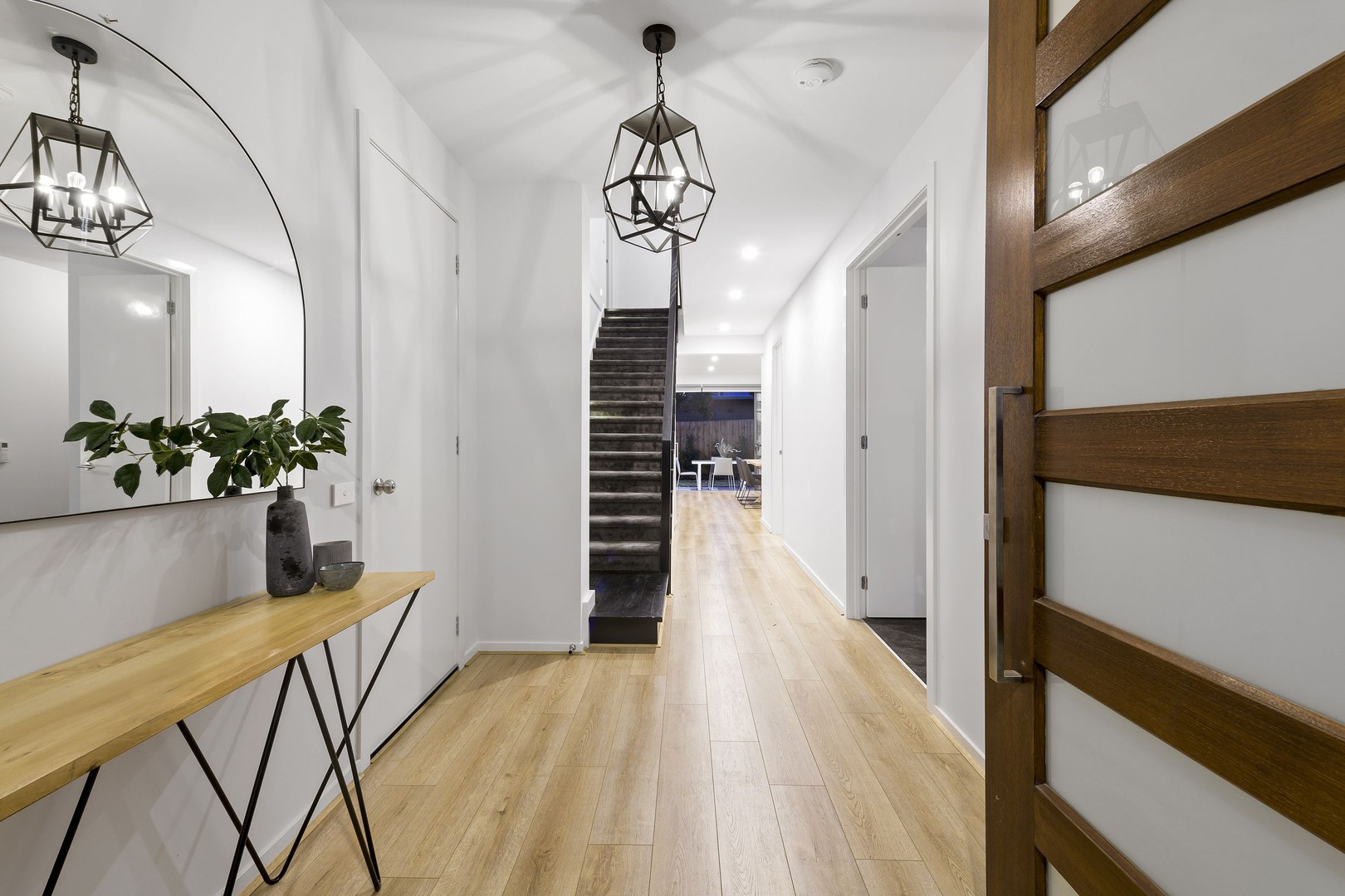 2/92 Lower Dandenong Road, Parkdale, VIC 3195, Parkdale - Thumbnail 2