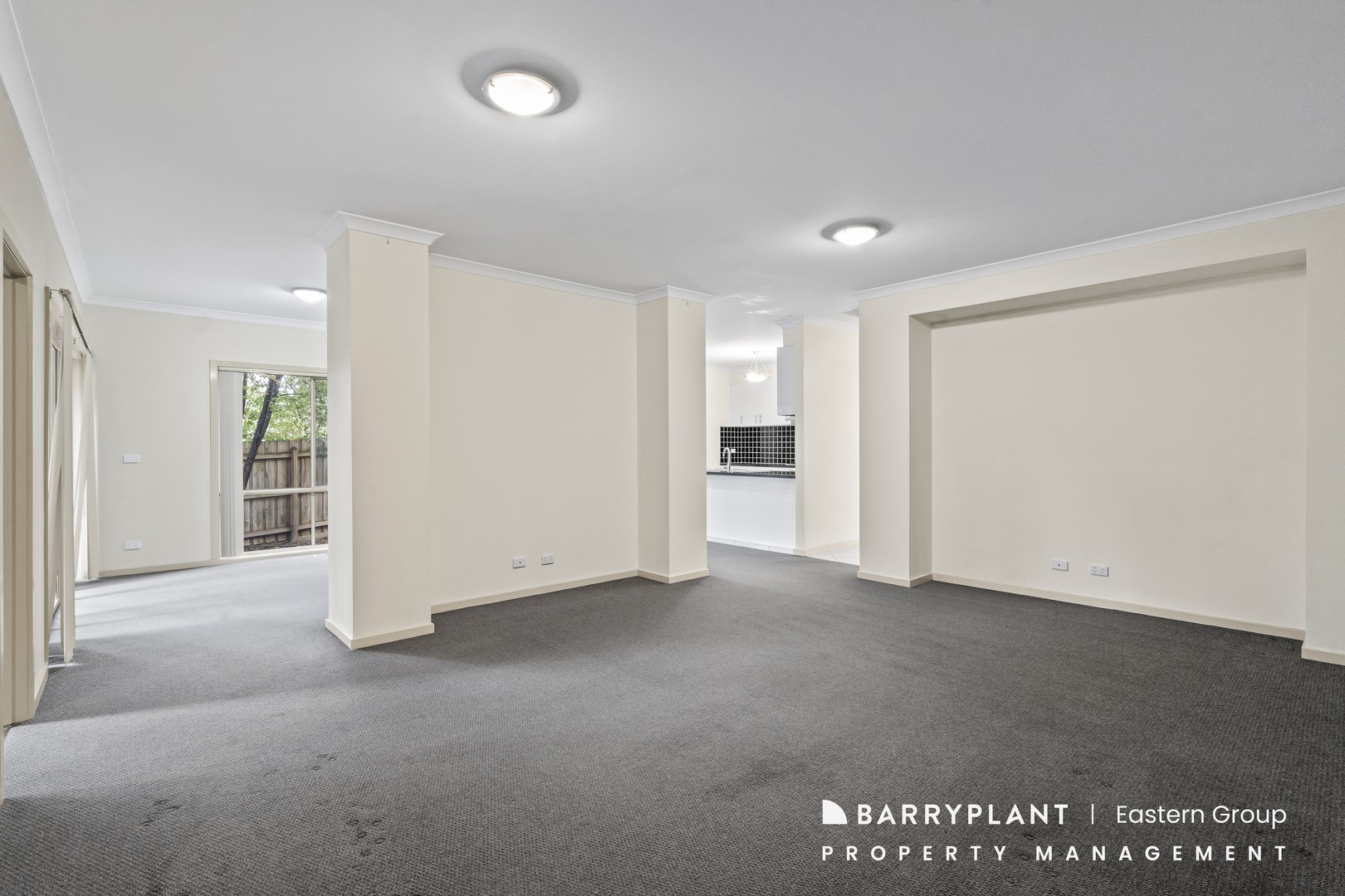 2/93 Santa Rosa Boulevard, Doncaster East, VIC 3109, Doncaster East - Thumbnail 4