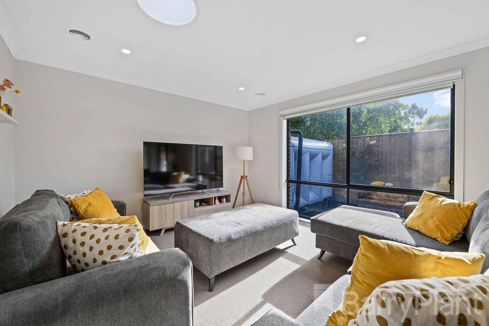 2/94 Lampard RoadDrouin, VIC 3818, Drouin - Thumbnail 6