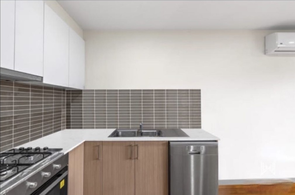 2/95 Sussex Street, Pascoe Vale, VIC 3044, Pascoe Vale - Thumbnail 2
