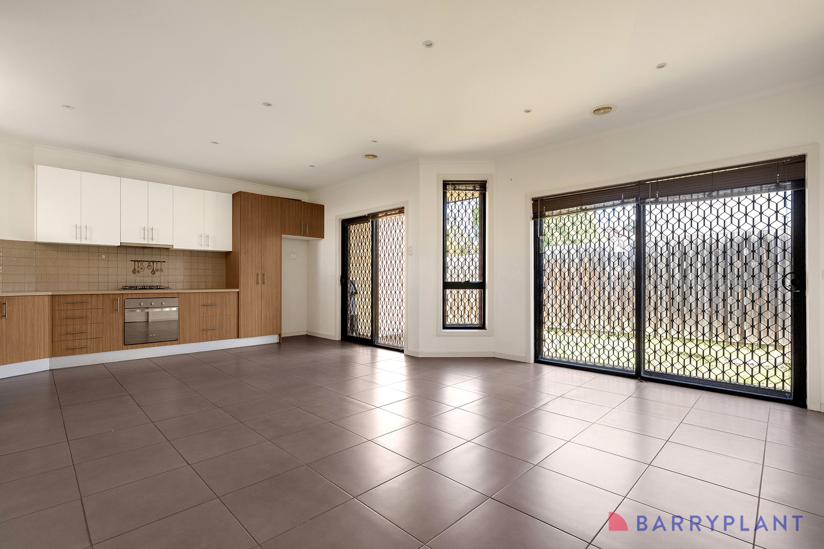 2/96 Crookston Road, Reservoir, VIC 3073, Reservoir - Thumbnail 4