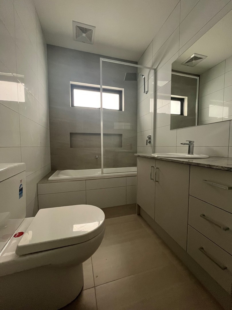 2/96 George Street, St Albans, VIC 3021, St Albans - Thumbnail 6