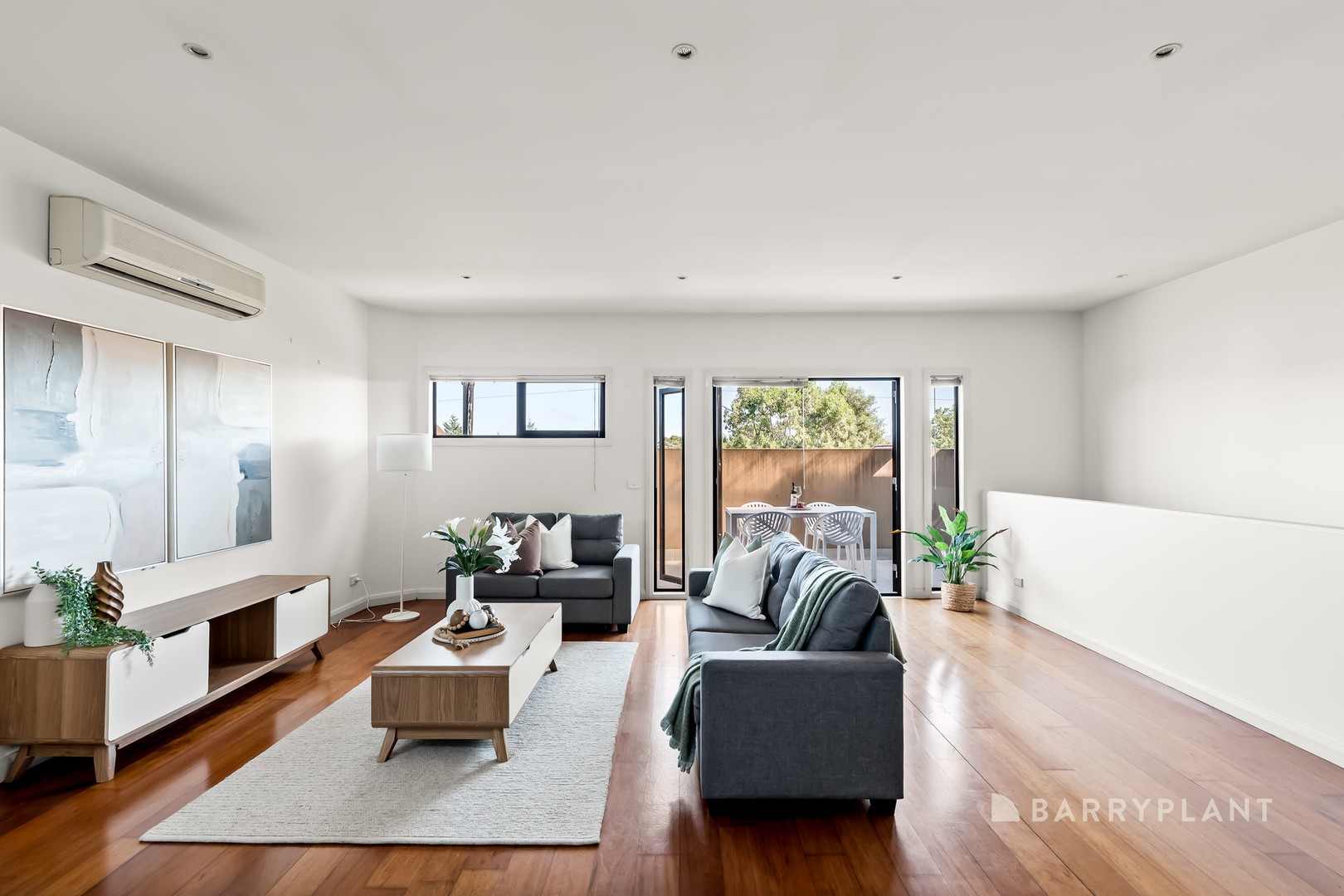 2/98 Arthurton Road, Northcote, VIC 3070 - Thumbnail 2 - 11/03/2026
